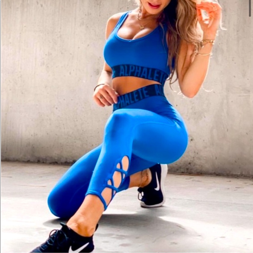 Alphalete Criss Cross SET bra + leggings